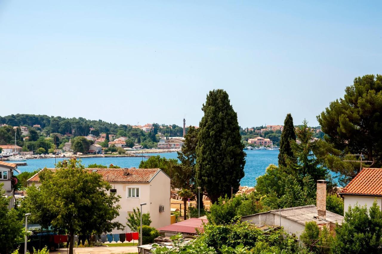 Apartman Near Beach Pelagic Sea View Rovinj Exteriör bild
